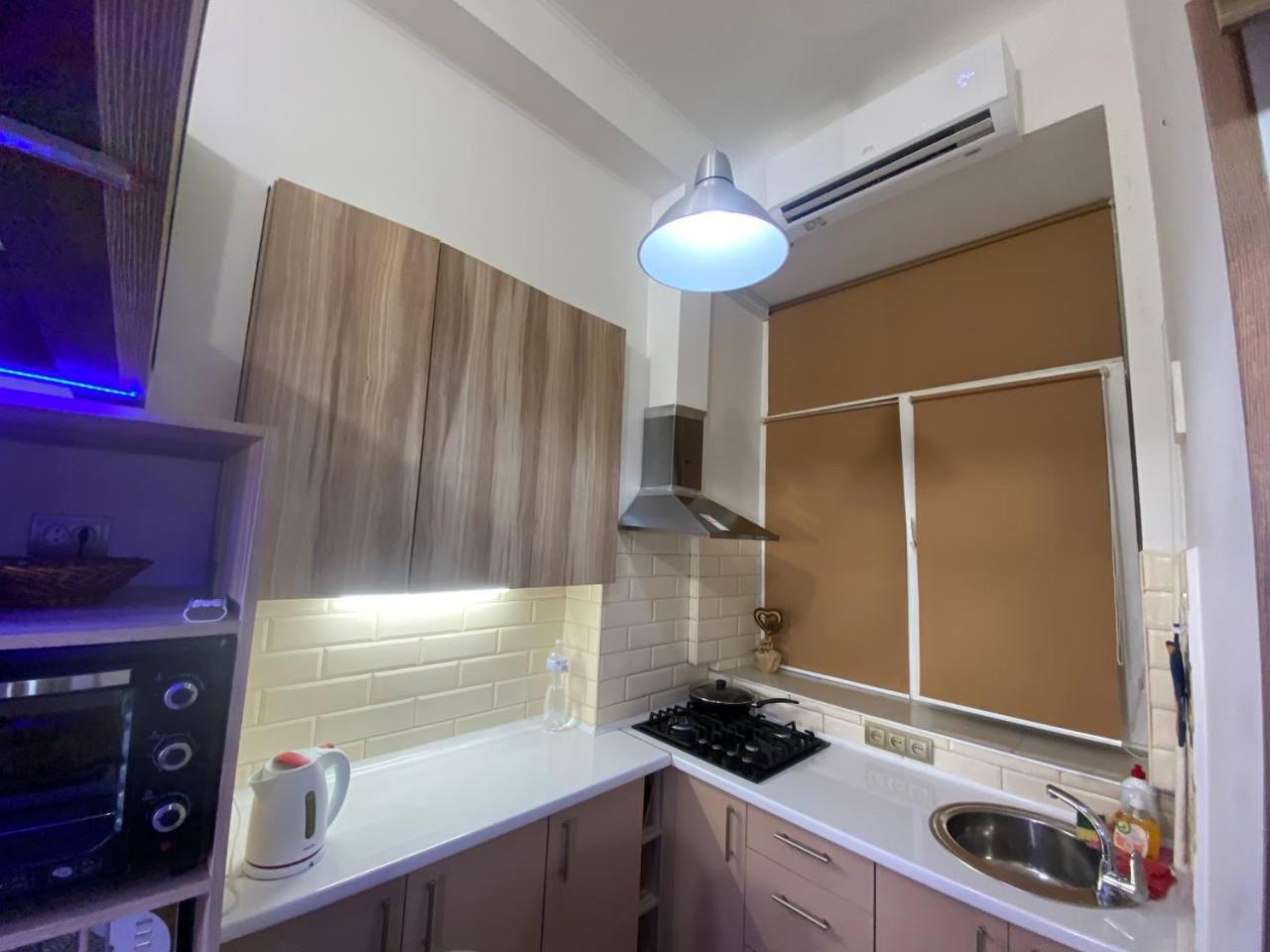 Apartment центр, галицький район, площа ринок, оперний театр, вулиця котлярська 5 Lviv