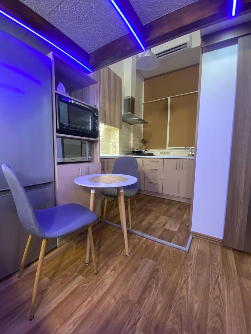 центр, галицький район, площа ринок, оперний театр, вулиця котлярська 5 Apartment *