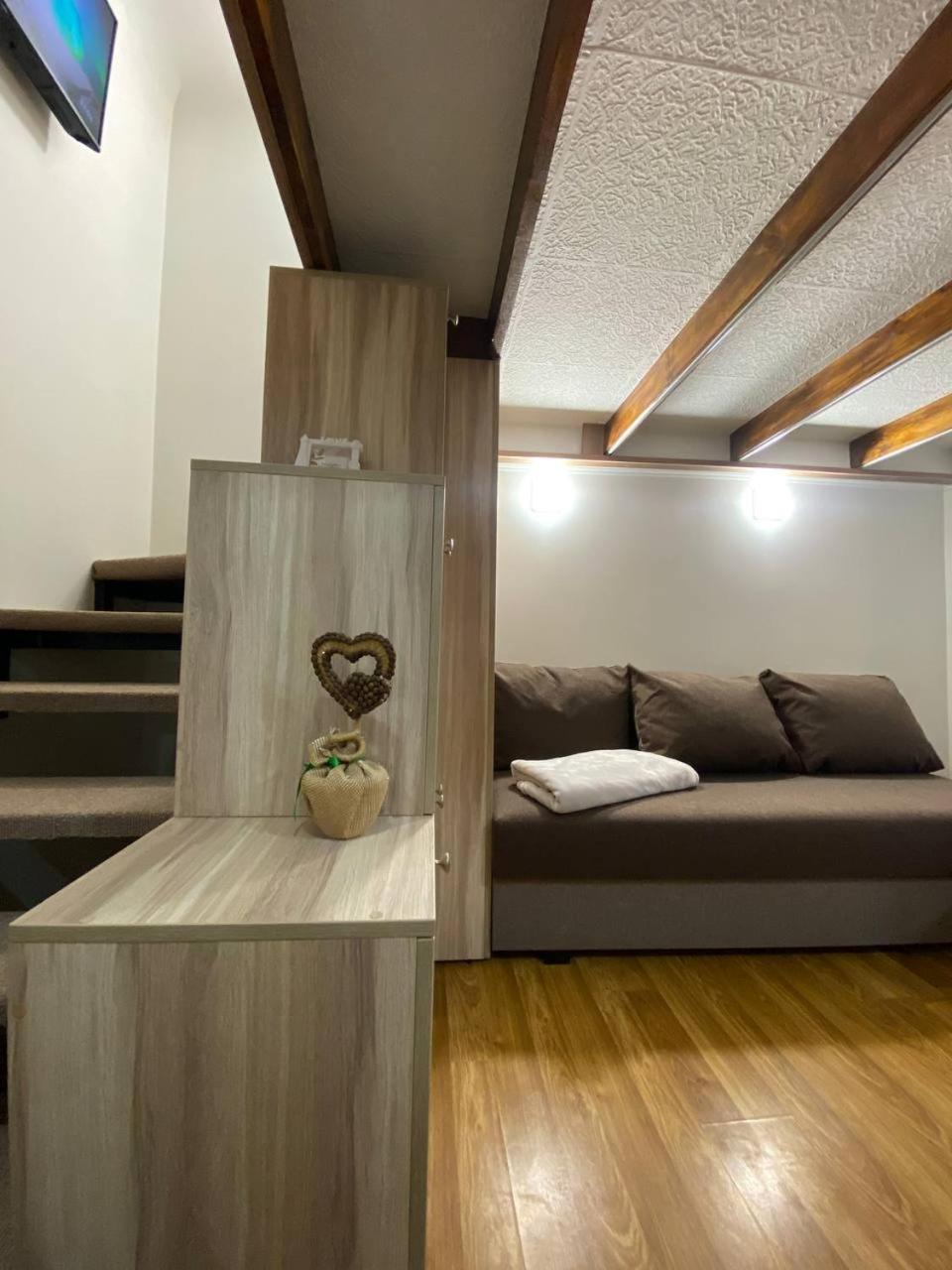 центр, галицький район, площа ринок, оперний театр, вулиця котлярська 5 Apartment *